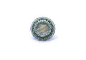 Alternative view of Bead-Ring, graugrün